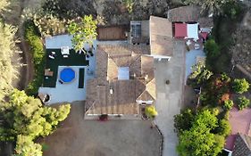 Casa Rural Paloma B&B